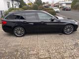 BMW 520i Sport Line - - BMW 520 in Köln