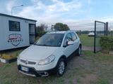Fiat Sedici 2.0 MJT 16V DPF 4x4 Experience - weiße Fiat Sedici