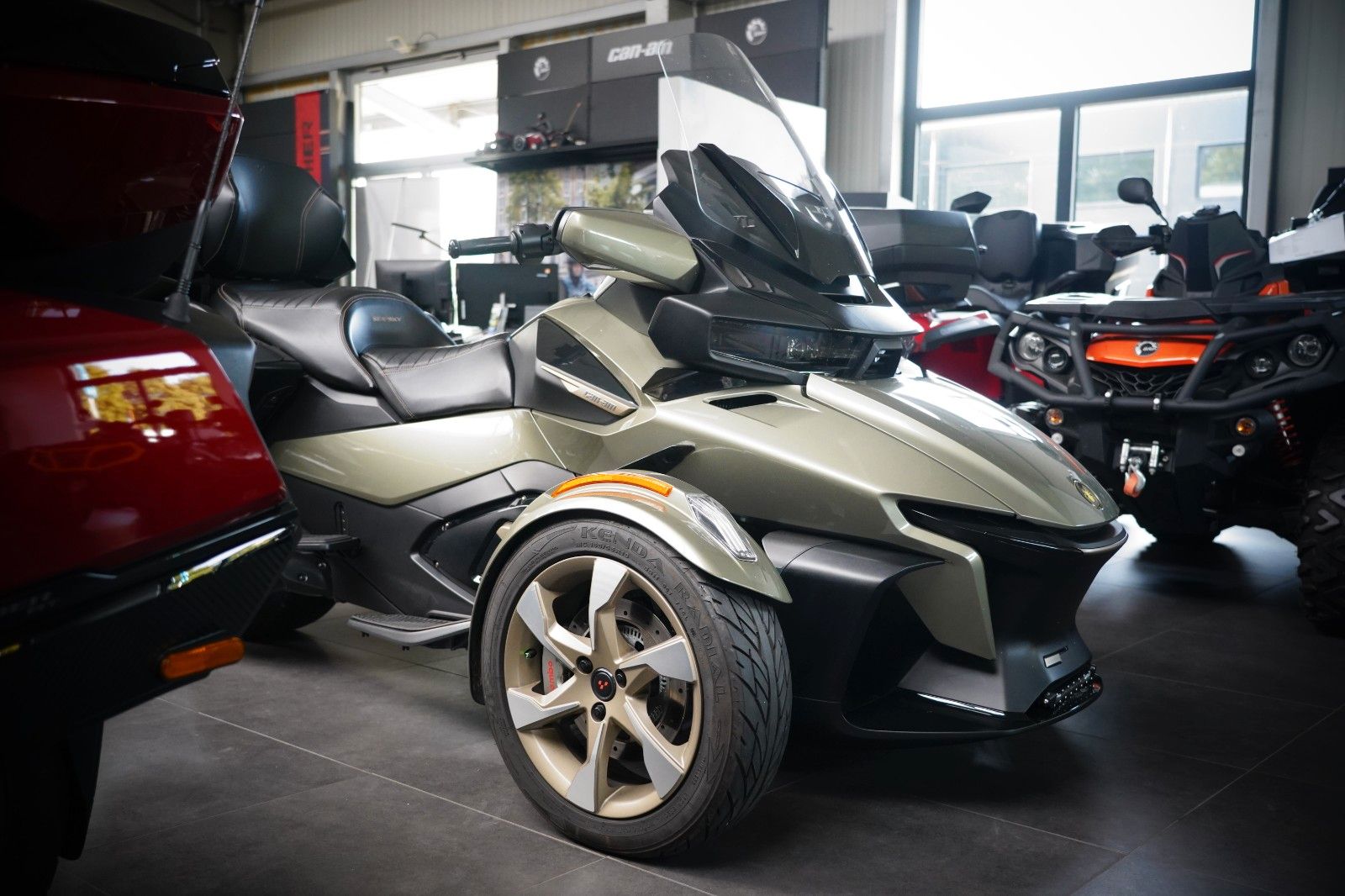 Fahrzeugabbildung Can Am Spyder RT LTD Sea to Sky