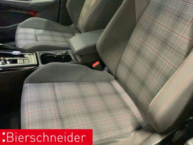 Volkswagen Golf - Bild 12