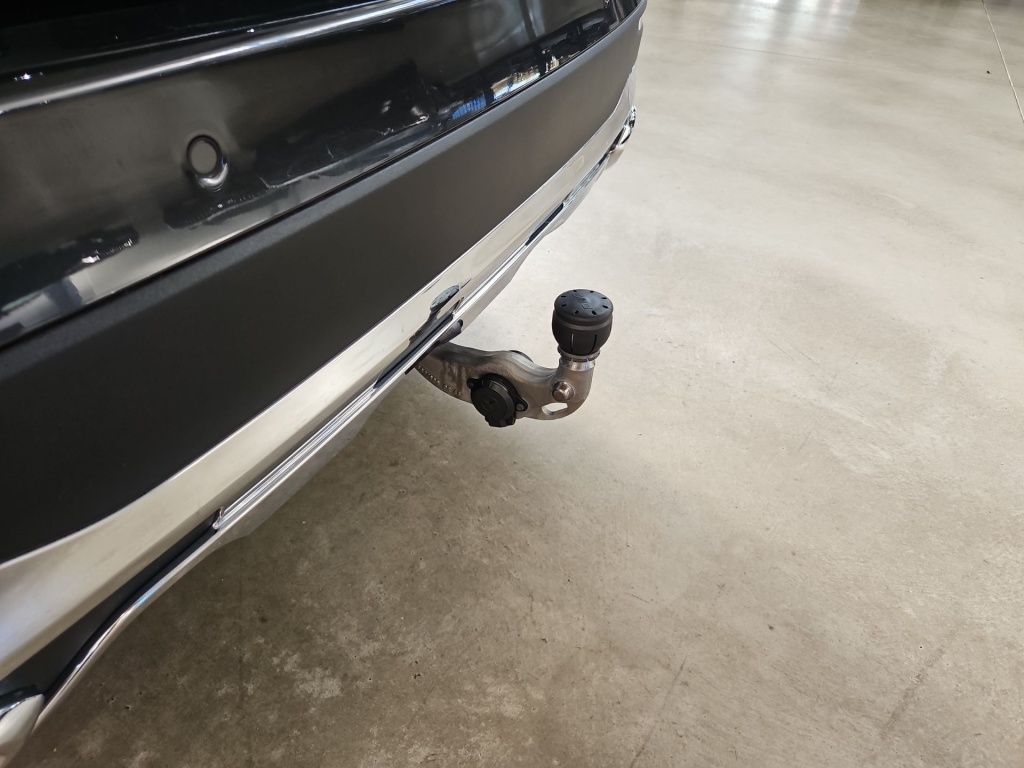 Fahrzeugabbildung Mercedes-Benz GLC 200 4M Avantgarde AHK Totwi. Memory LED SHZ