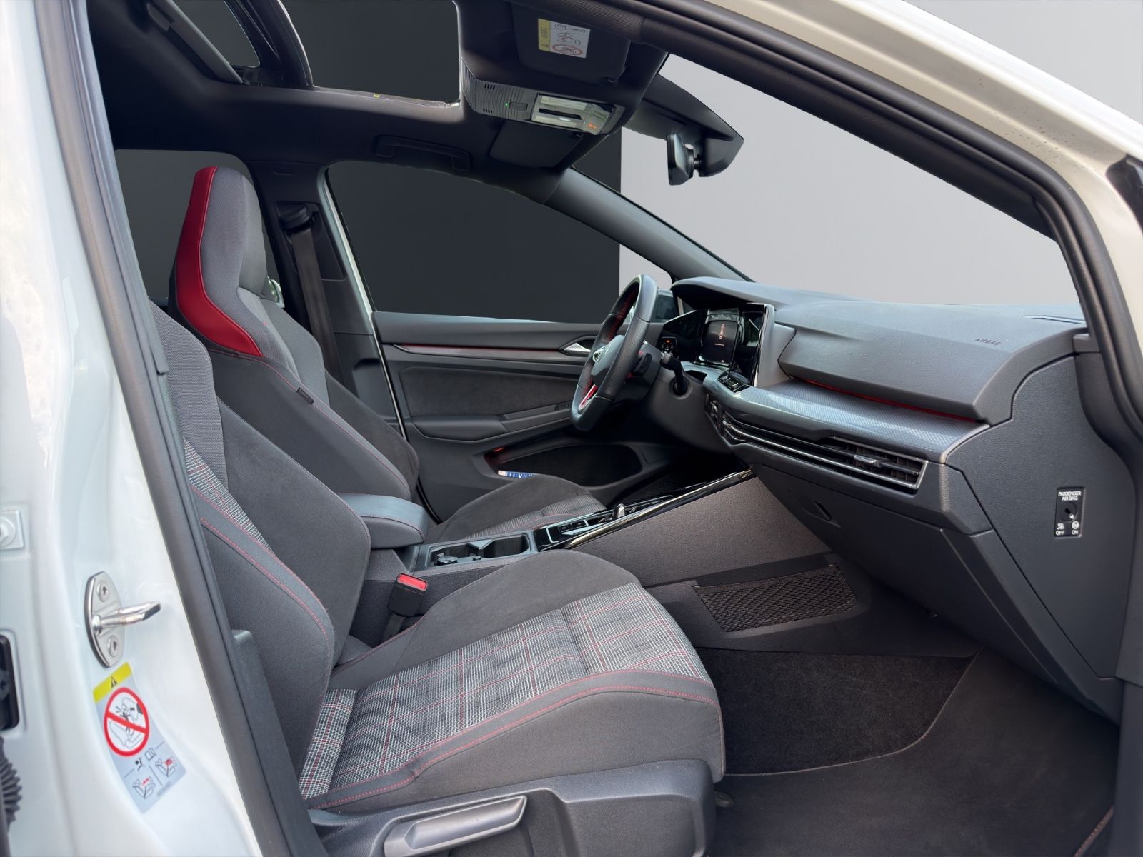 Fahrzeugabbildung Volkswagen Golf VIII Lim. GTI