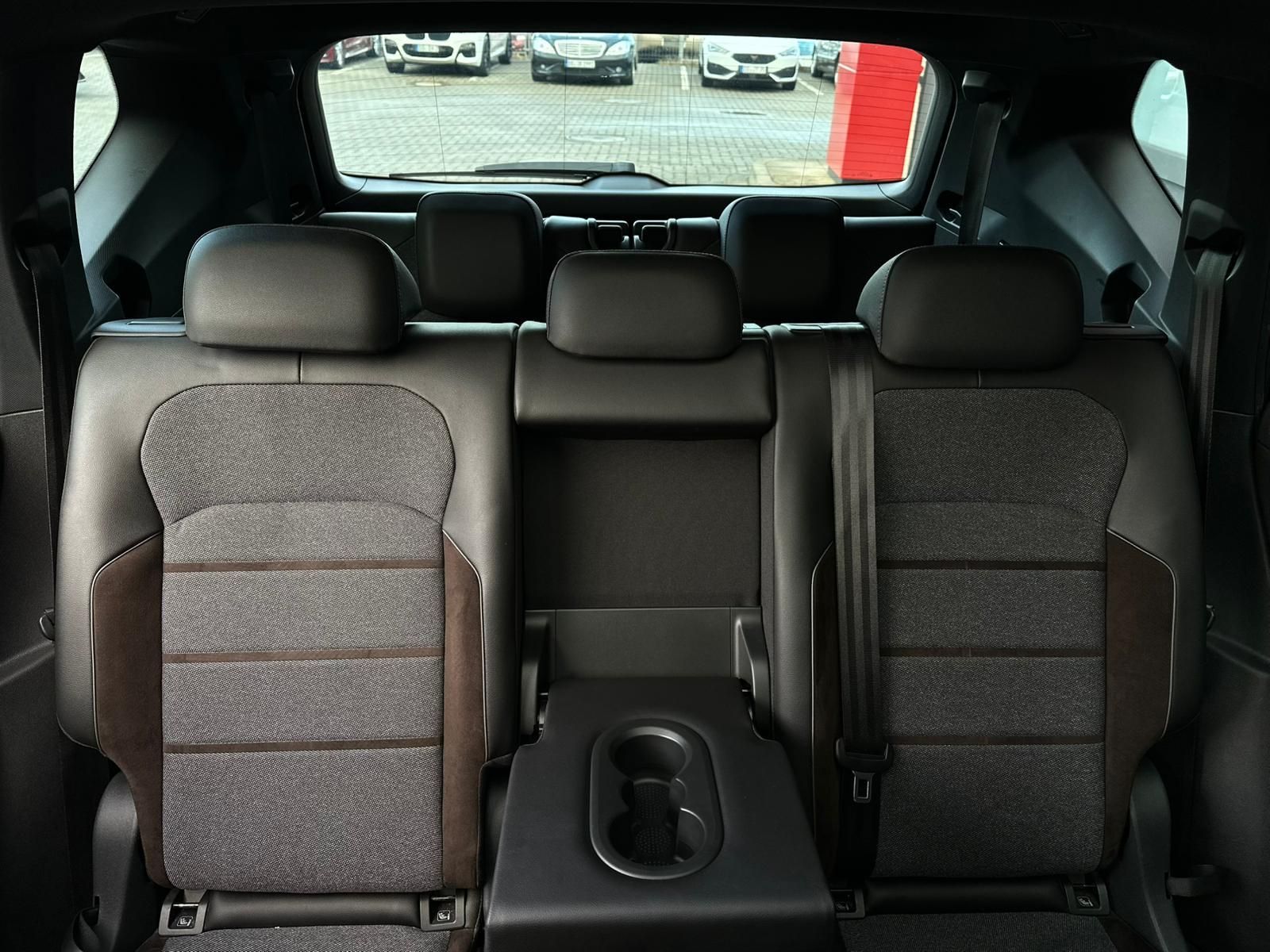 SEAT Tarraco 2.0TDI XCELLENCE 4DRIVE* LED#4xSHZ#AHK - Image 17