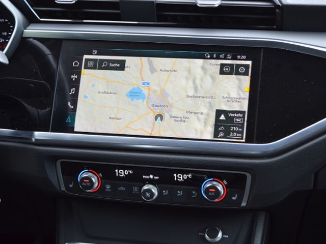 Q3 35 TFSI BLACK-OPTIK/19-ZOLL/LED/NAVI/AVC/GRA/