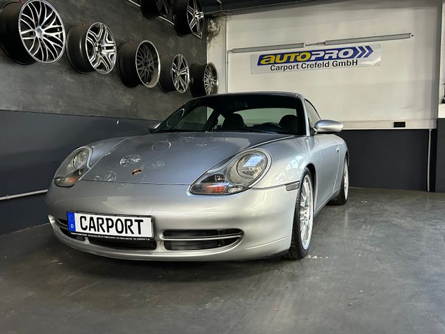 Porsche 996 Carrera 4 Coupé