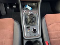 Fahrzeugabbildung Seat Ateca Xcellence 4Drive Navi LED AHK 1. Hand
