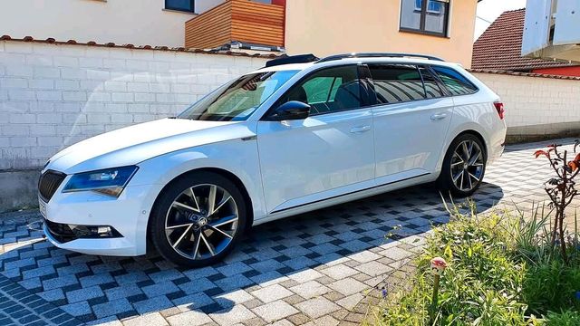 Skoda VOLL Skoda Superb III 3V Sportline Kombi 2...