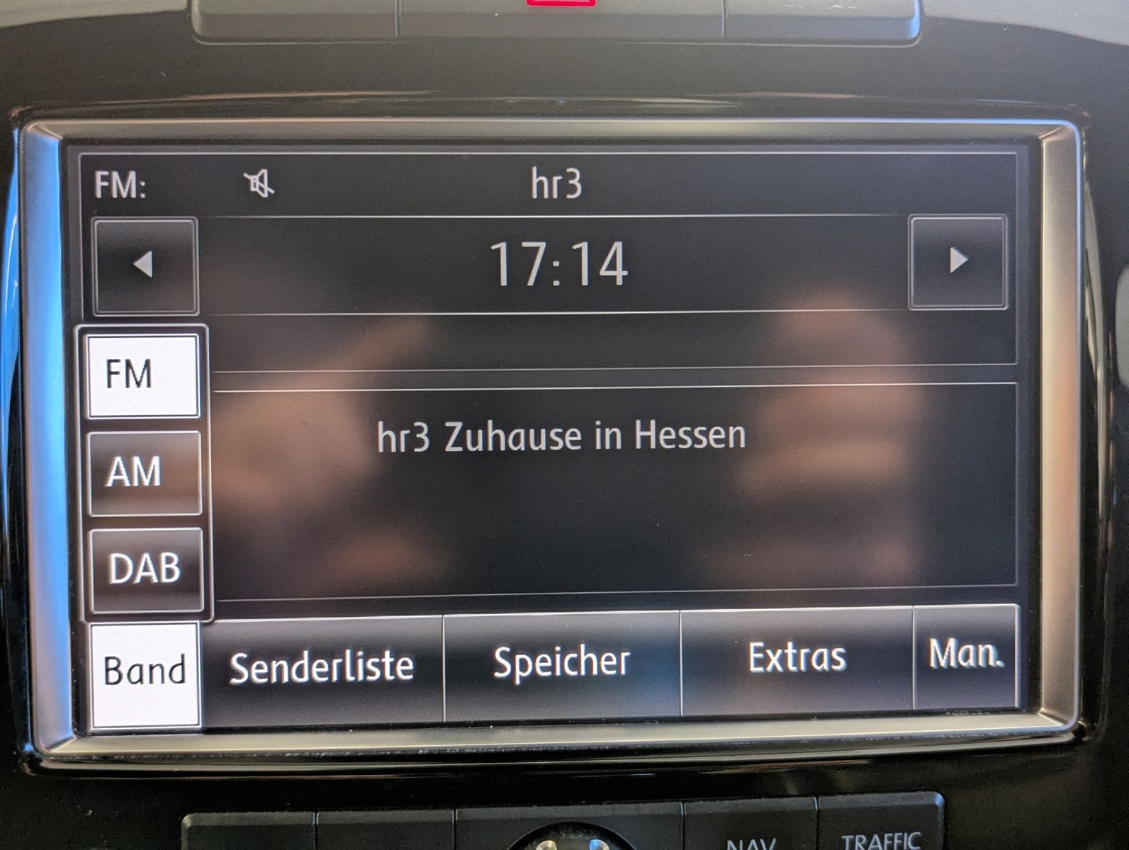 VW Touareg V6 3.0TDI Luft Leder AHK ACC Cam 20" - Image 36