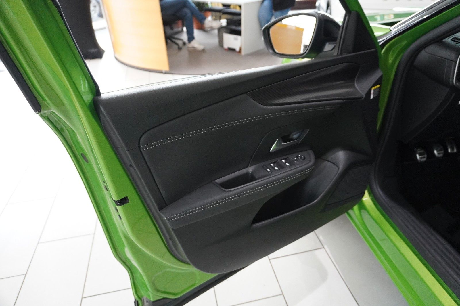 Fahrzeugabbildung Opel Mokka 1.2T GS LINE NAVI/LED/KAMERA/SPORT/DAB+