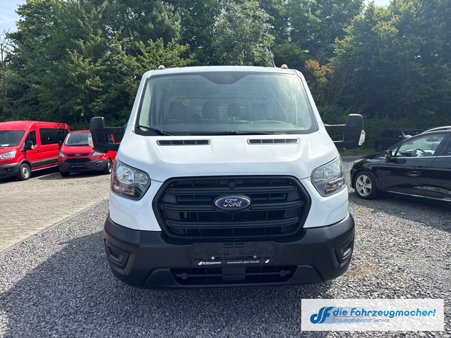 Fahrzeugabbildung Ford Transit Pritsche 310 L2 Doppelkabine Basis 2.0 T