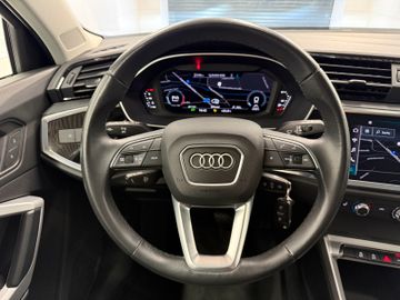Audi Q3 - 11