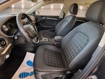 Audi A3 - 12