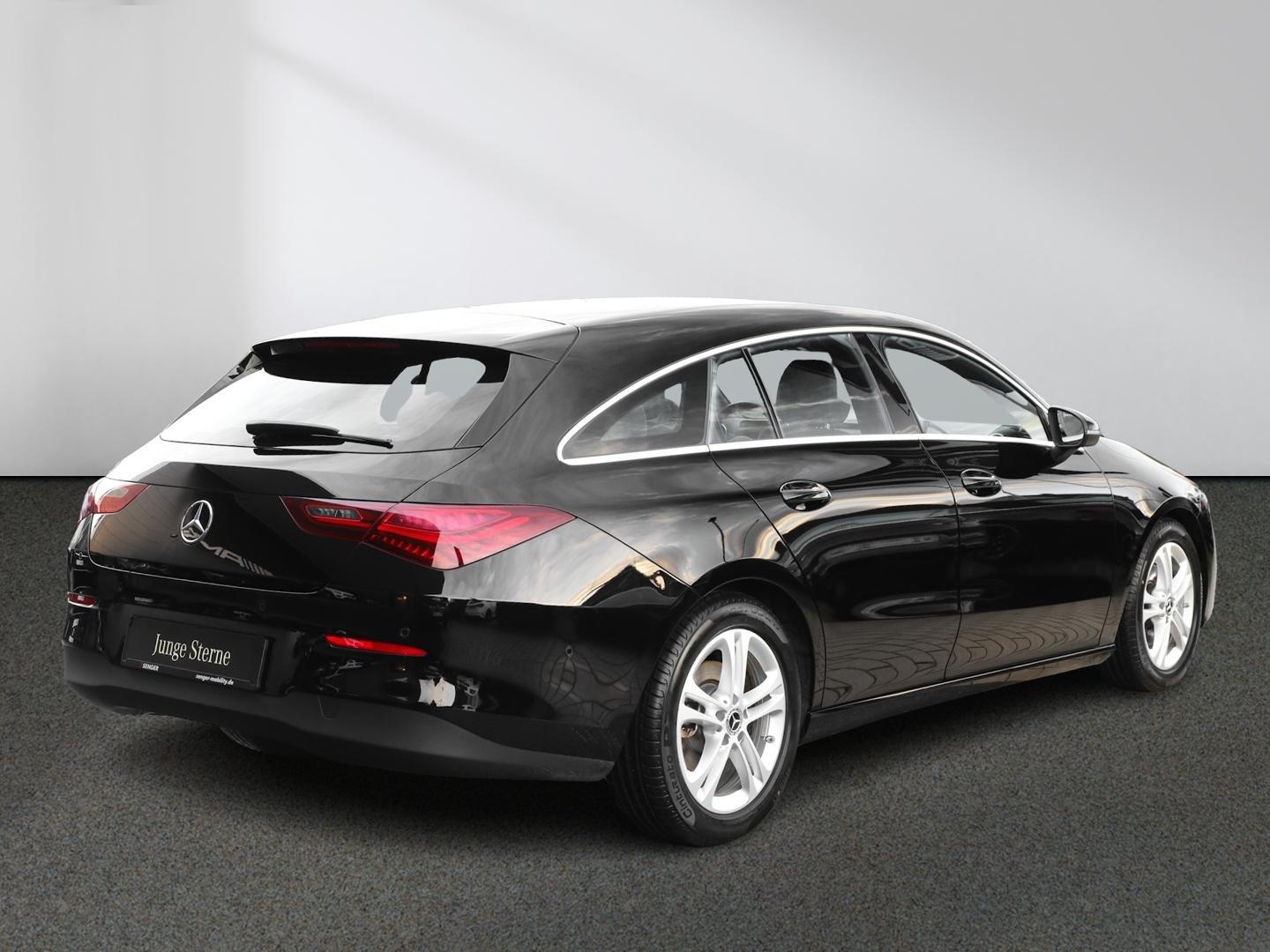 Mercedes-Benz CLA 180 SB Rückfahrkamera Sitzheizung MBUX LED