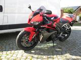 Honda CBR 600 RR  PC40 für Mädels Tiefergelegt - HONDA CBR 600 F