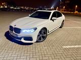 BMW 740d xDrive*M-Paket*Softclose*FerngParken*Head-U - weiße BMW 7er Reihe