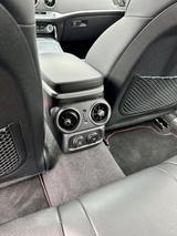 Kia Stinger 3.3 V6 T-GDI AWD GT Automatik|Navi| - schwarze Kia Stinger