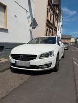 Volvo volvo v60 D5 - Volvo XC60 mit Diesel-Antrieb: Kombi