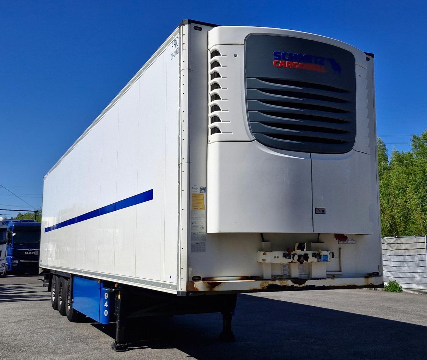 Schmitz Cargobull SKO 24/L Nur 2.453 Dieselstunden TÜV 10/2026