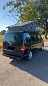 Volkswagen T5 California Beach 2.0 TDI / Camper-Ausbau - Volkswagen T5 California: Van