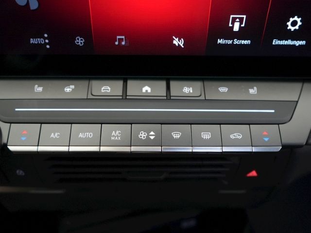 Astra L ST ULTIMATE AT+NAVI+360 GRAD KAMERA+SCHI