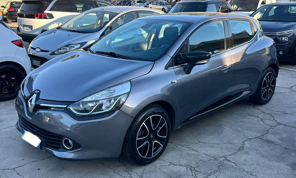 Image of Renault Clio