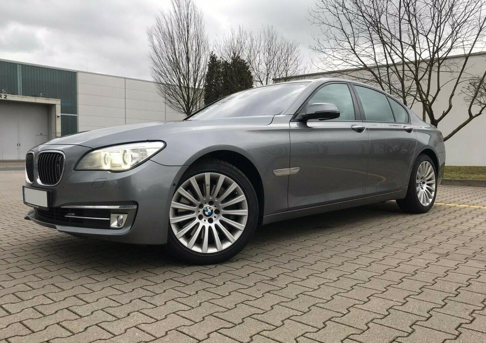 BMW 750dxD KomfSi NightVisin SoftCl ACC MOTORSCHADEN