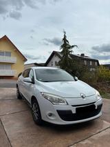 Renault Megane 1.5 dCi - Sparsamer Diesel ... - mit Diesel-Antrieb: Limousine, Sparsame