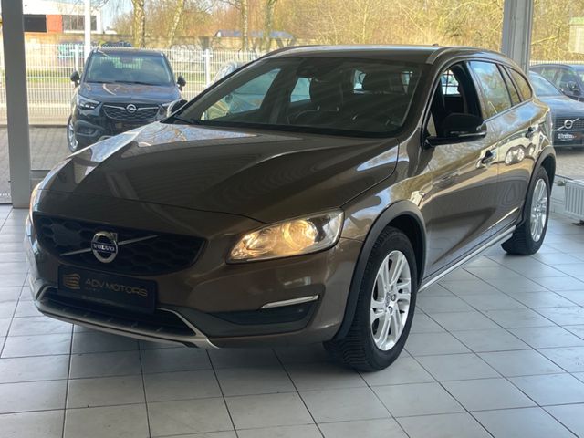 Volvo V60 Cross Country/Kam°/Leder/Automatic/NAVI