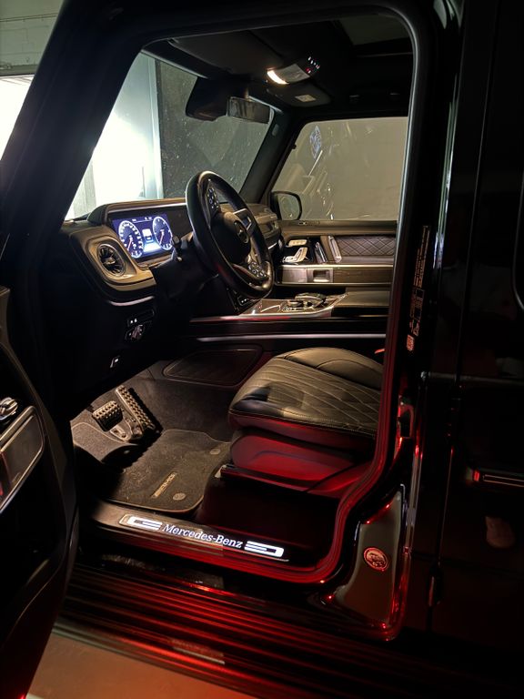 Image of Mercedes-Benz G 400