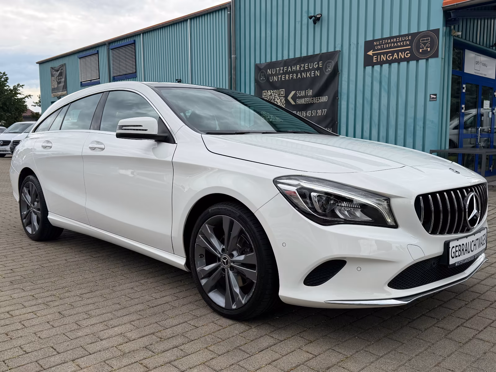 Mercedes-Benz CLA 180 SHOOTING BRAKE URBAN/LED+GARMIN+PANO-SD