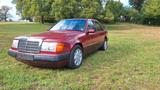 Mercedes-Benz 220 E W124 - Mercedes-Benz 220: W124