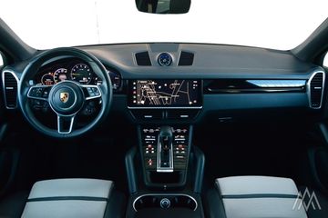 Porsche Cayenne - 3