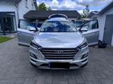 Hyundai TUCSON 1.6 CRDi Advantage + 2WD Advantage + - Hyundai TUCSON von privat
