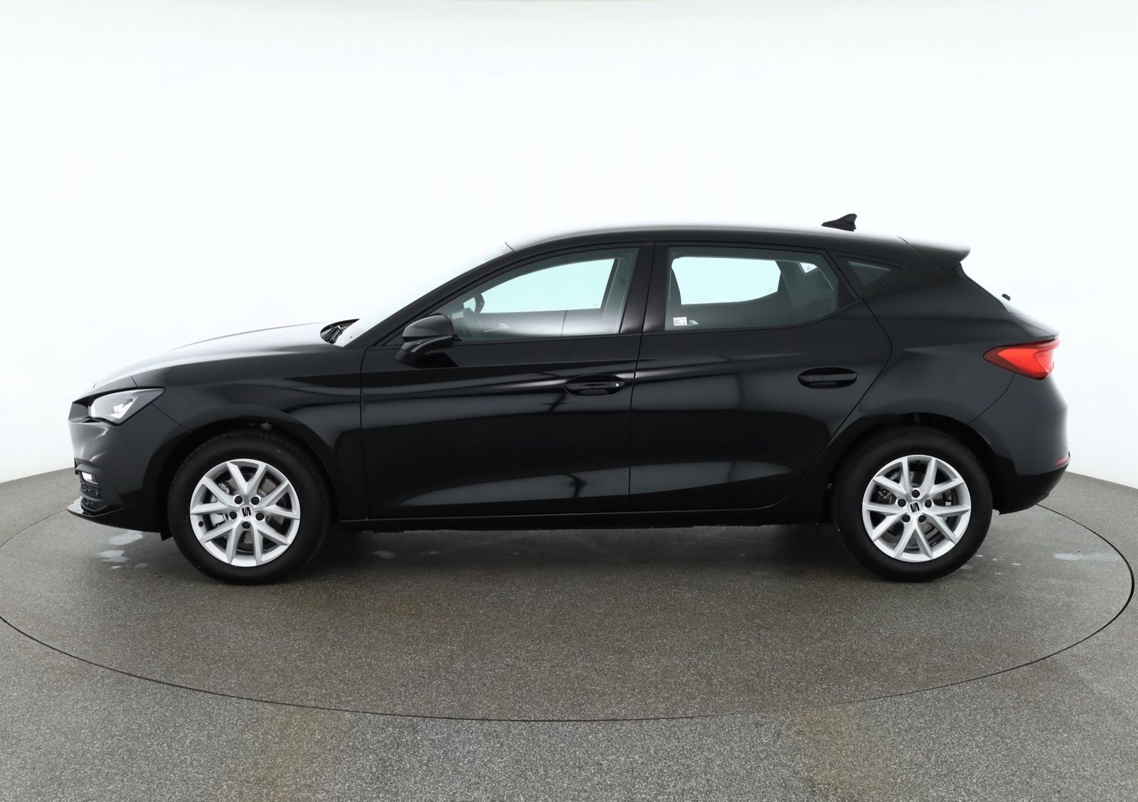 Seat Leon 1.5 TSI LED ACC AppConnect imagem 2