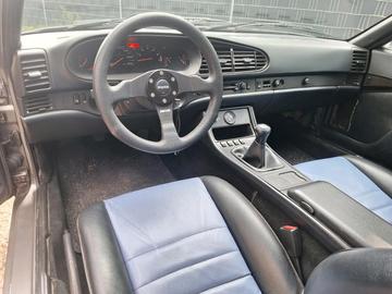 1987 Porsche 944 缩略图 11