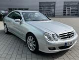 Mercedes-Benz CLK NEU Garagenfahrzeug|TÜV NEU|38TKM| AVANTGARD - gebrauchte Mercedes-Benz CLK 200 aus dem Jahr 2009