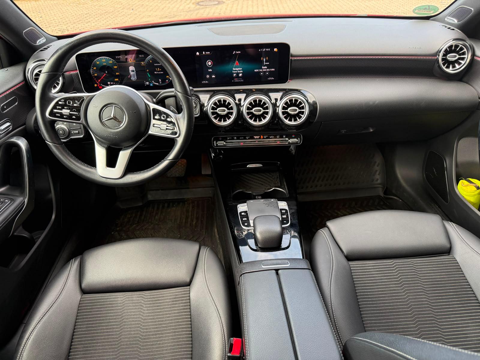 Mercedes-Benz A 250 4Matic, Progressive, 360°, Panorma, Standh