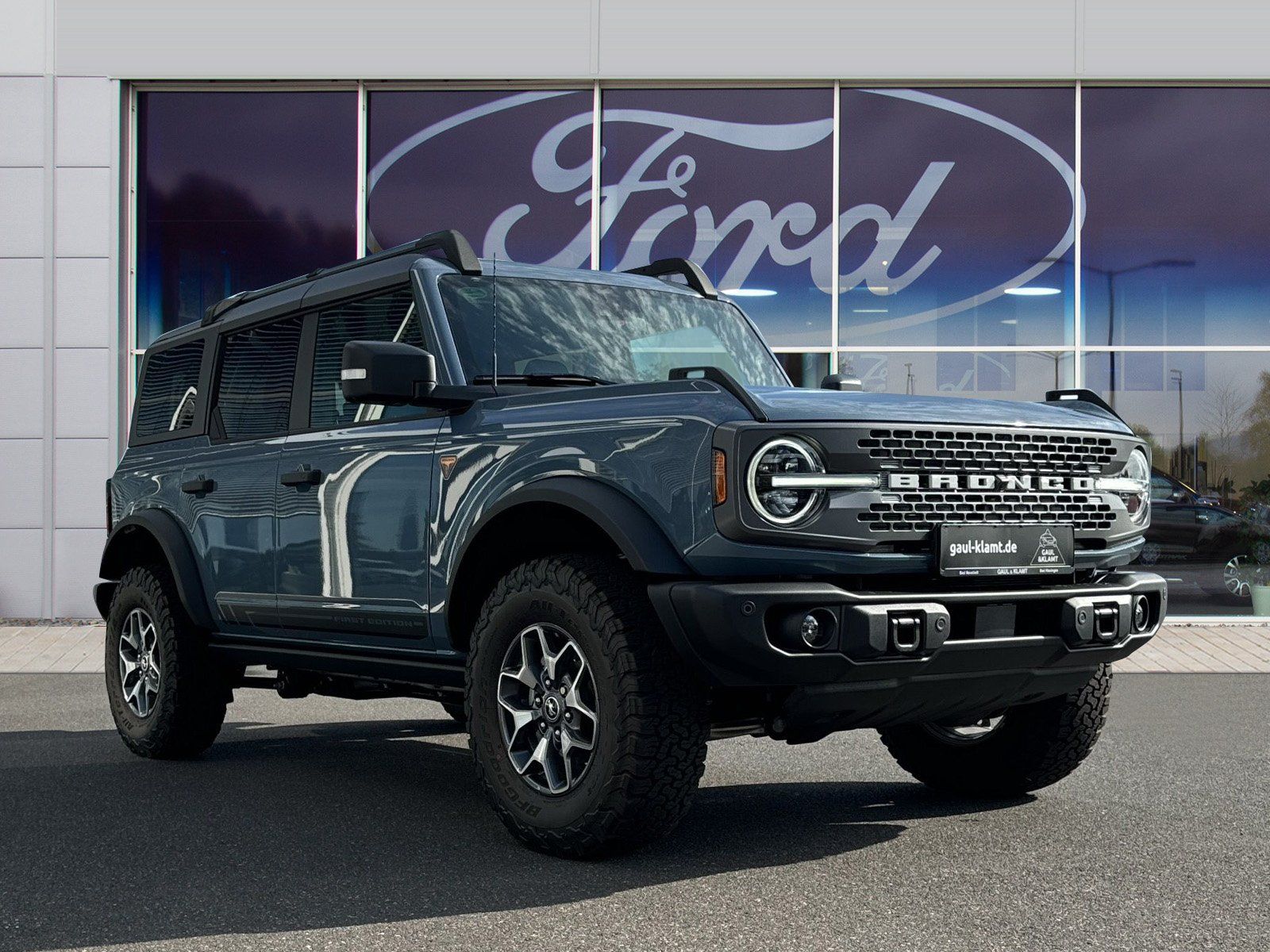 Fahrzeugabbildung Ford Bronco Badlands e-4WD #360-Grad-Kamera