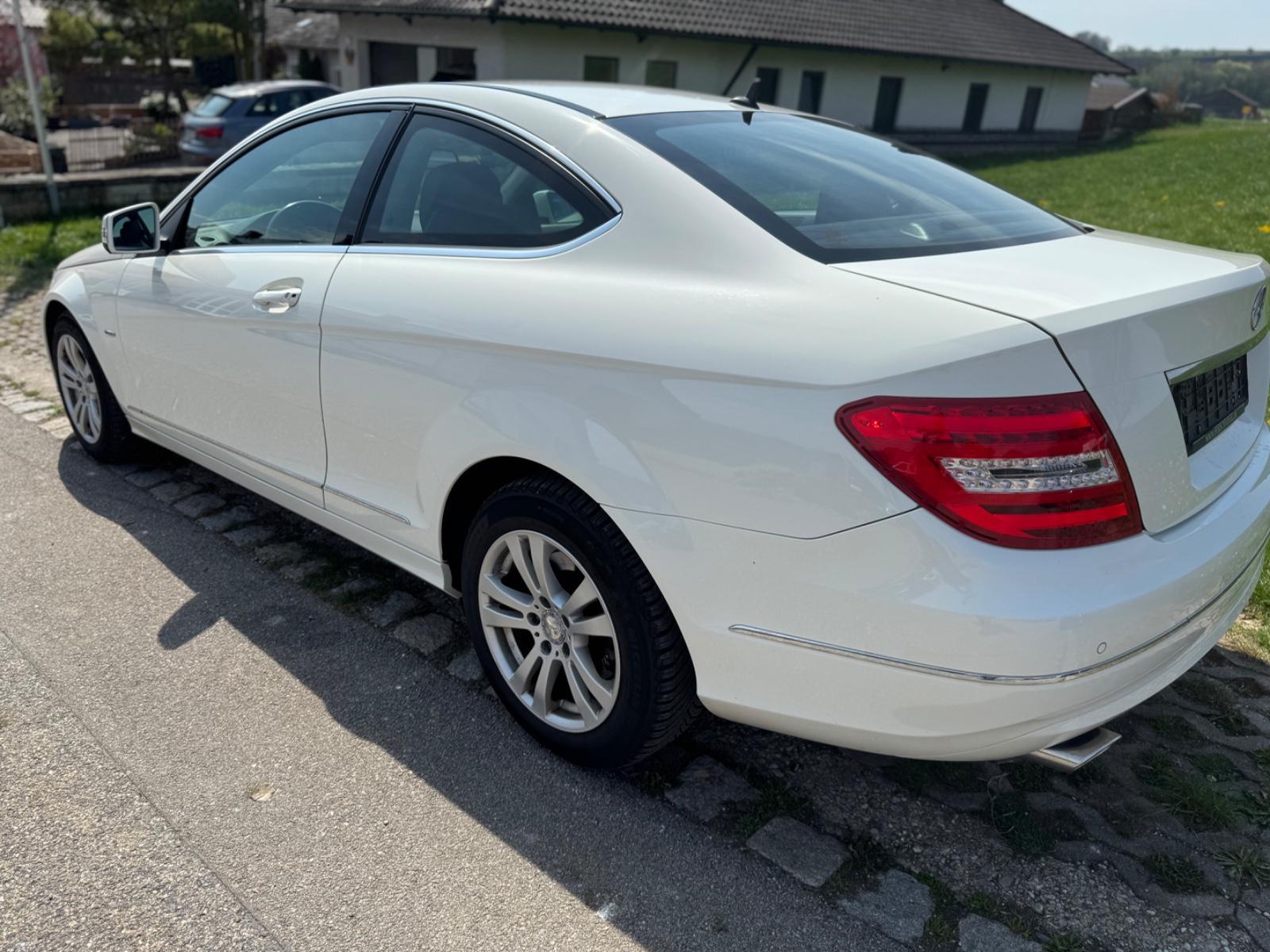 Mercedes-Benz C 250 C Coupe C 250 CDI BlueEfficiency*EDITION1*