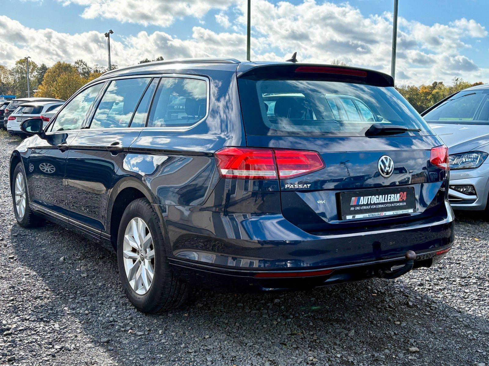 Fahrzeugabbildung Volkswagen Passat Variant 1.6 TDI Comfortline Navi SPORTSIT