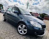 Skoda Roomster Scout Plus Edition *PANORAMA*SHZ*PDC* - Skoda Roomster: Scout