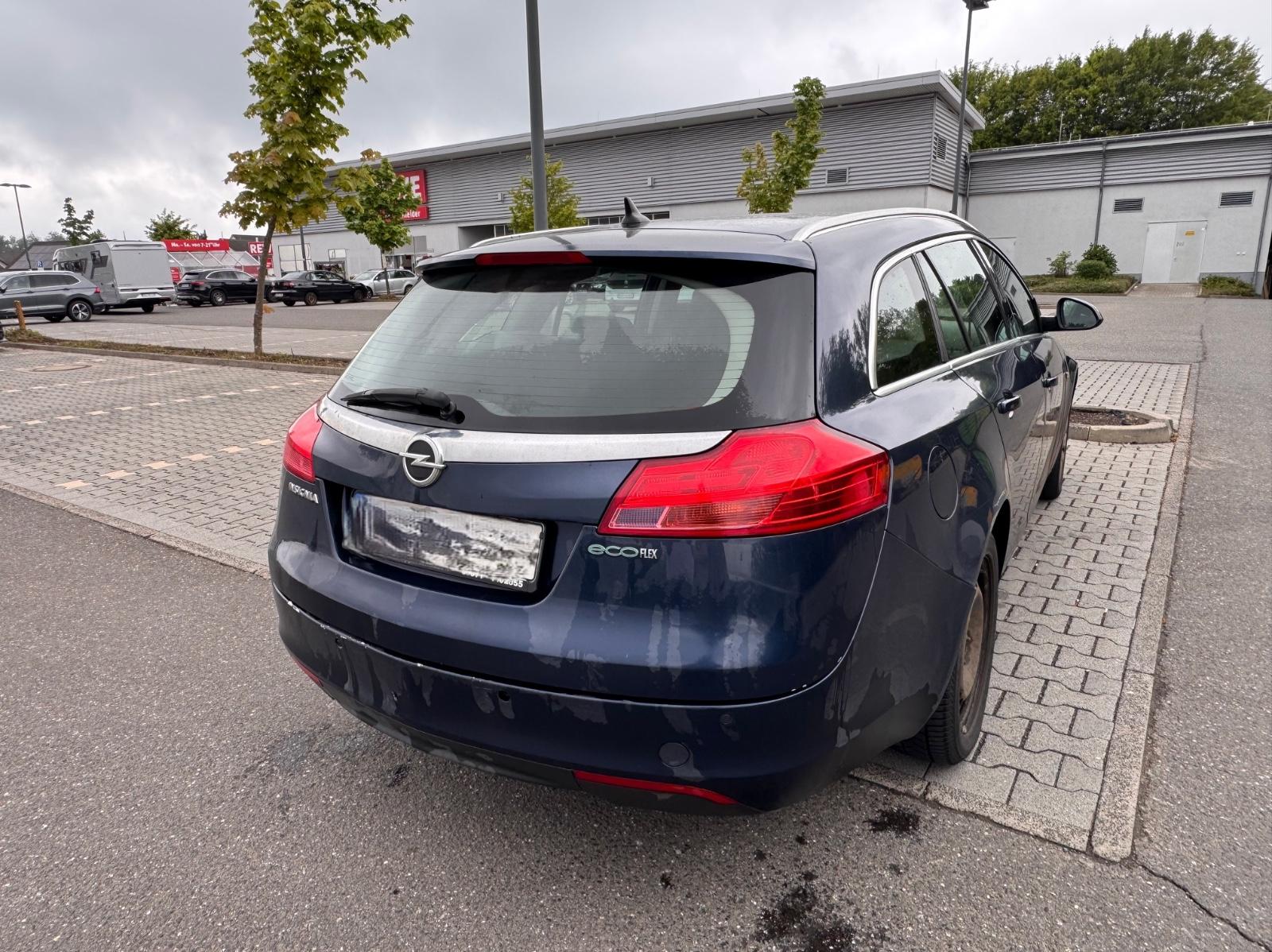 Opel Insignia 2012 — engine 1.956 cm³, 131 HP (96kW)