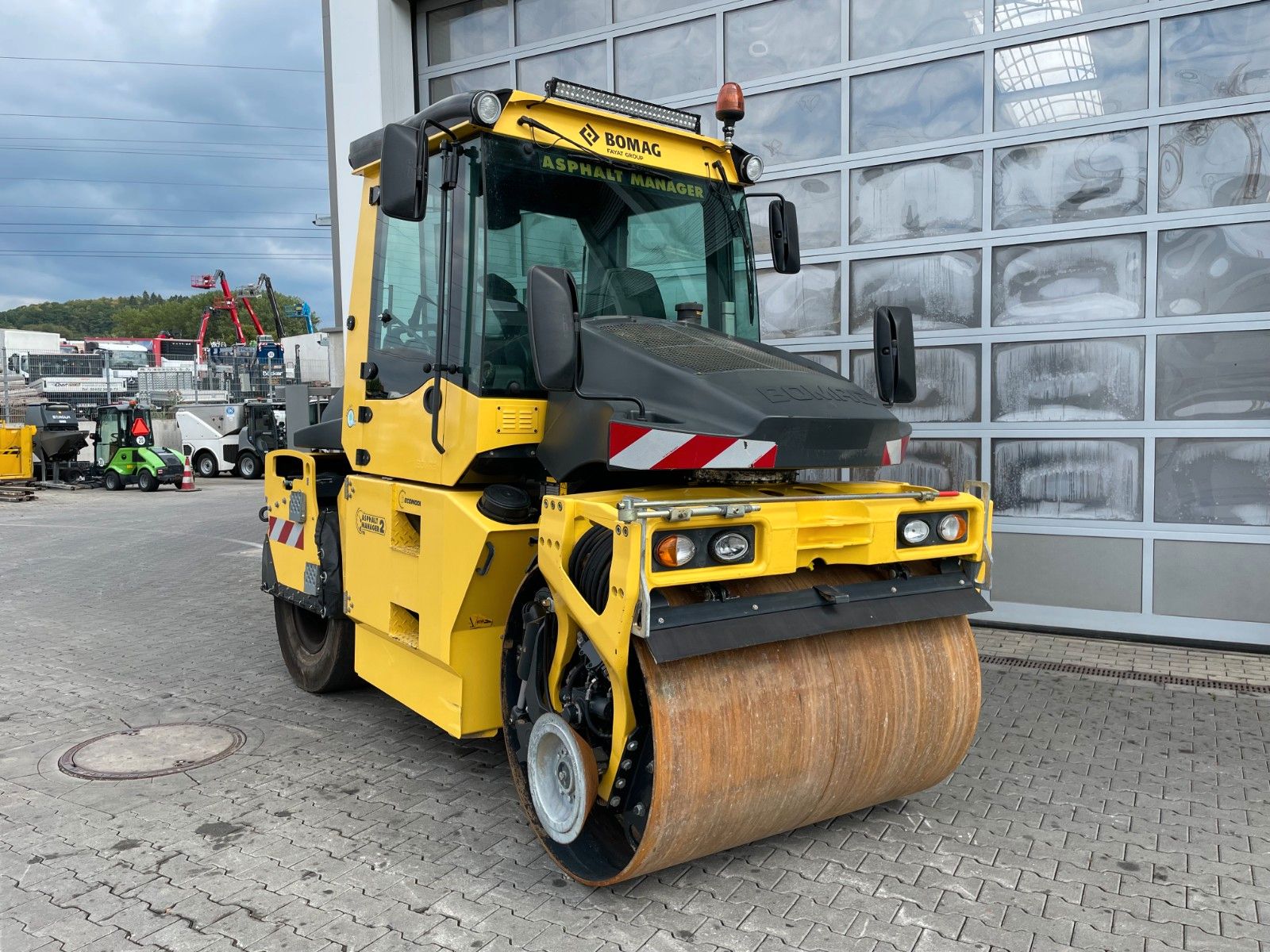 Fahrzeugabbildung BOMAG BW 154 ACP-4i AM / nur 1.459h / Asphalt Manager