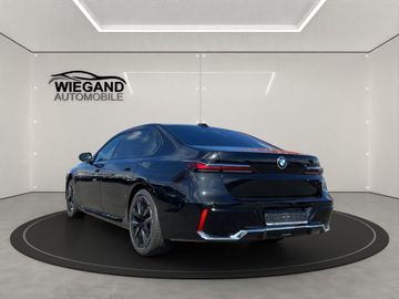 BMW 740 - 3
