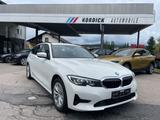 BMW 318iA 2.0 TOURING G21 "ADVANT."/LC"PROF"/ACC/SHZ - BMW: Kombi, 3.0