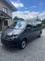 Volkswagen T6 Caravelle 4 Motion - Volkswagen: Caravelle Motion