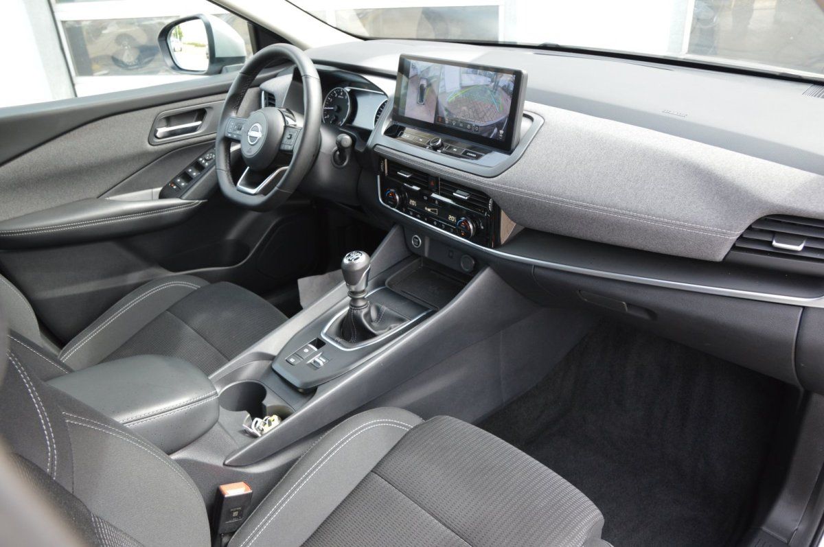 Fahrzeugabbildung Nissan Qashqai   Acenta LED 360 Grad Winterpaket