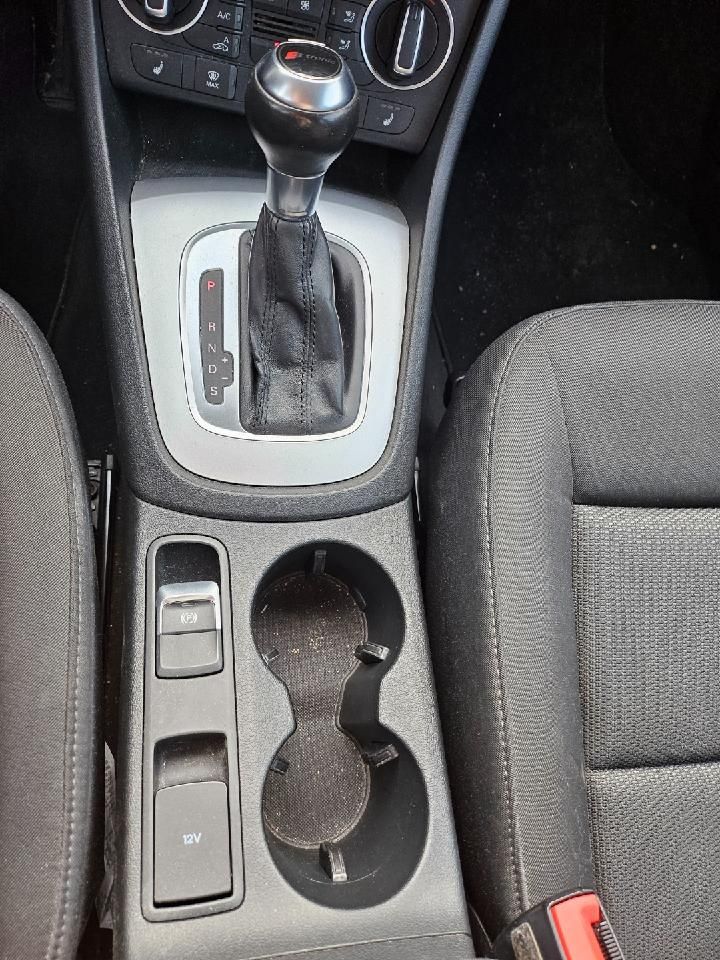 Fahrzeugabbildung Audi Q3 basis