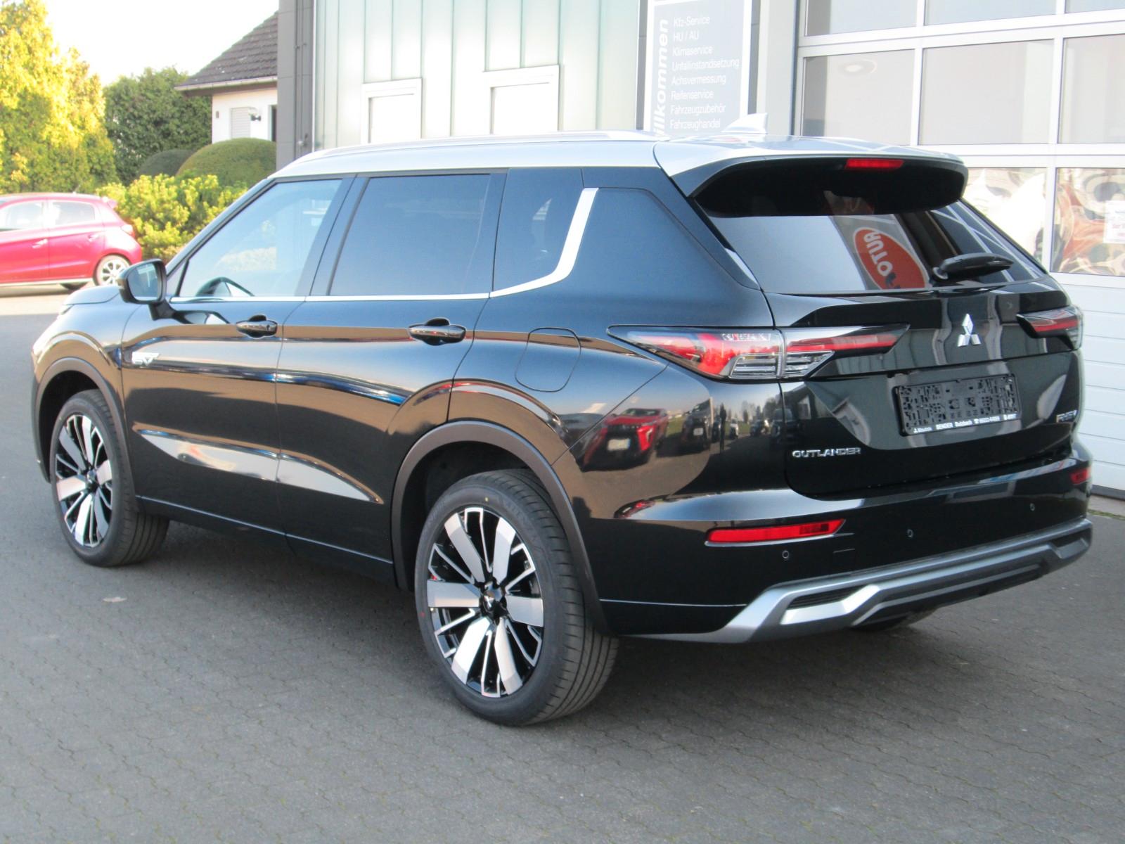 Mitsubishi Outlander 2.4 PHEV  Top Luxury