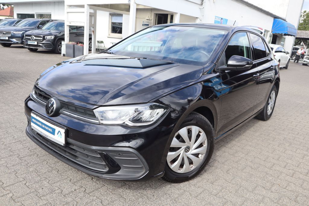 Volkswagen Polo - 1